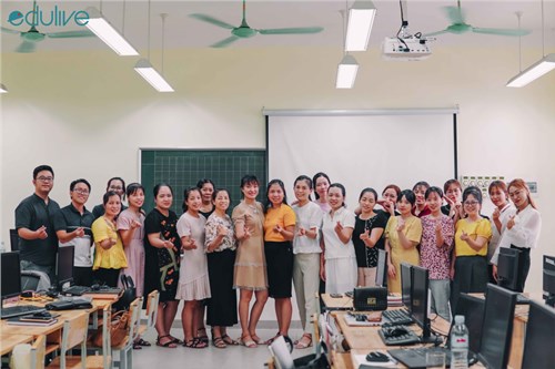 Tập huấn sử dụng Edulive